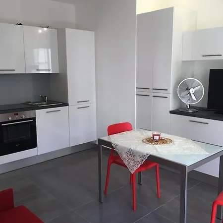 Apartment De La Plage Menton